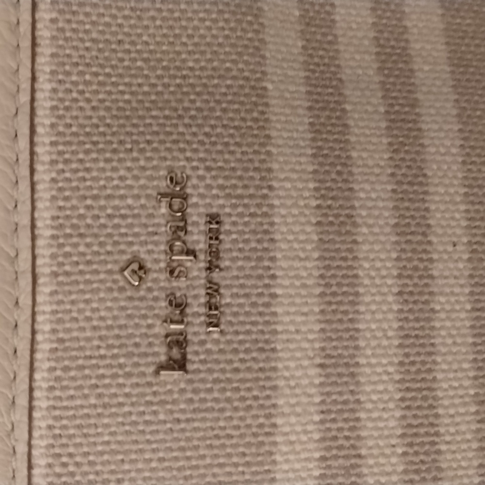 Purse - Picture 3 of 4